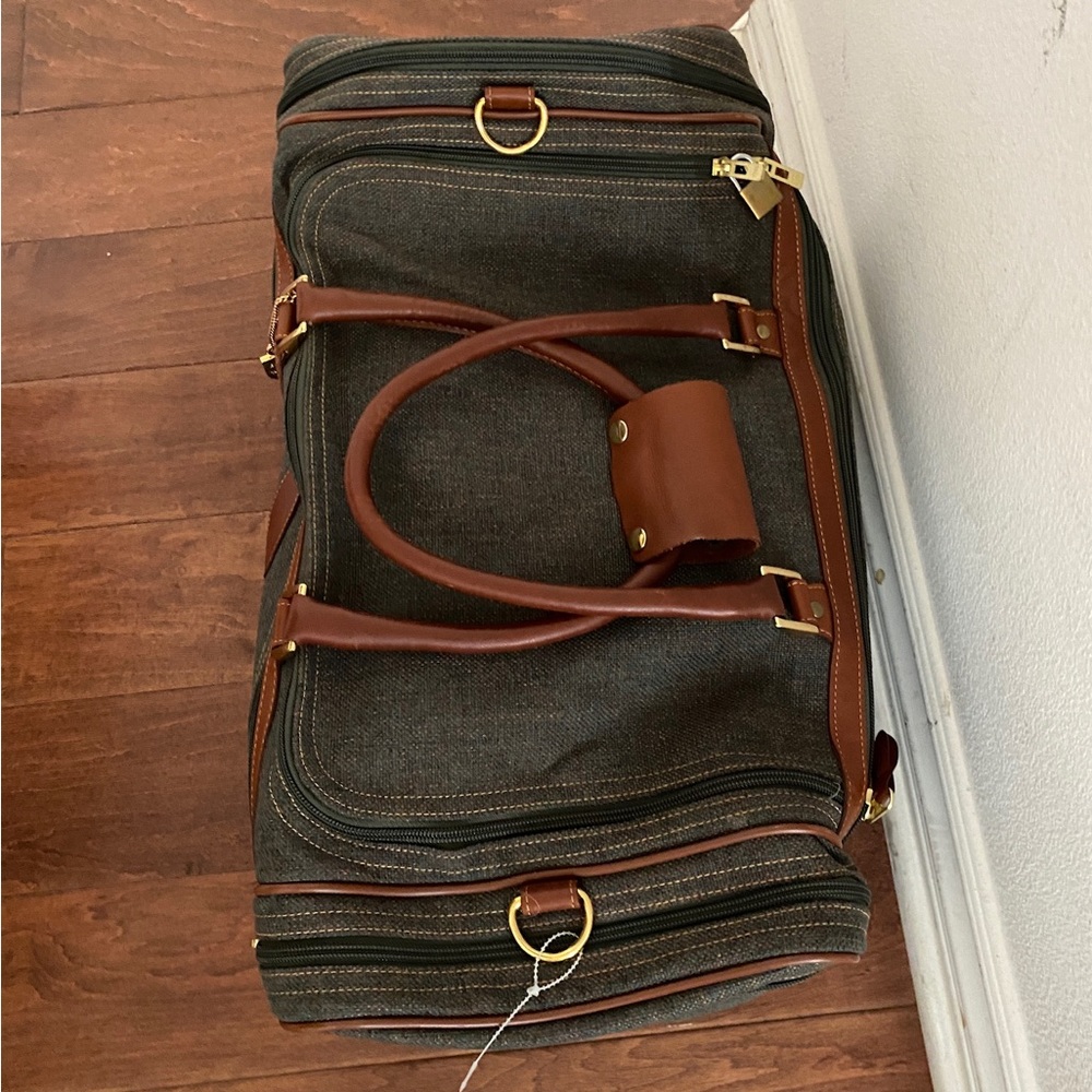 Vintage French Covina Ca Weekend/Travel luggage